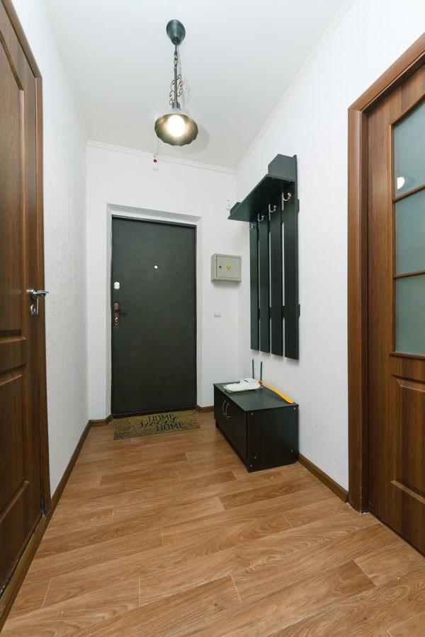 Cozy Apartment On Gmyri 12B Near Metro Poznyaki Kiev Eksteriør bilde